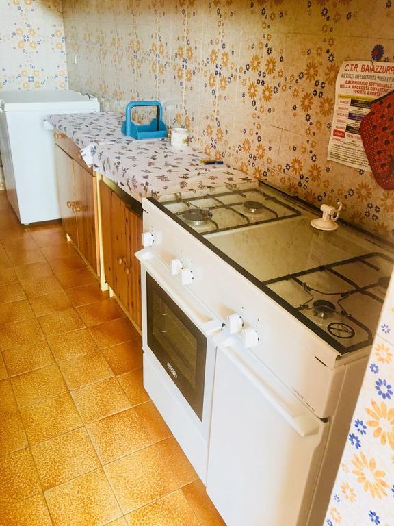 Casa Vacanza Villa Rita Mondragone Bagian luar foto
