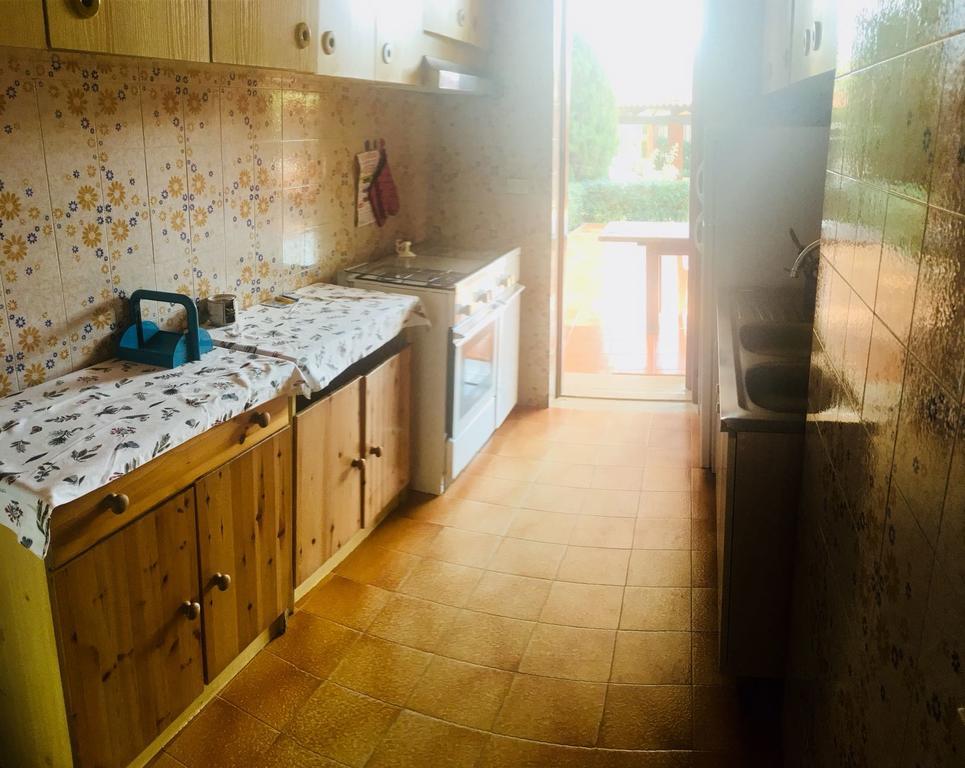 Casa Vacanza Villa Rita Mondragone Bagian luar foto